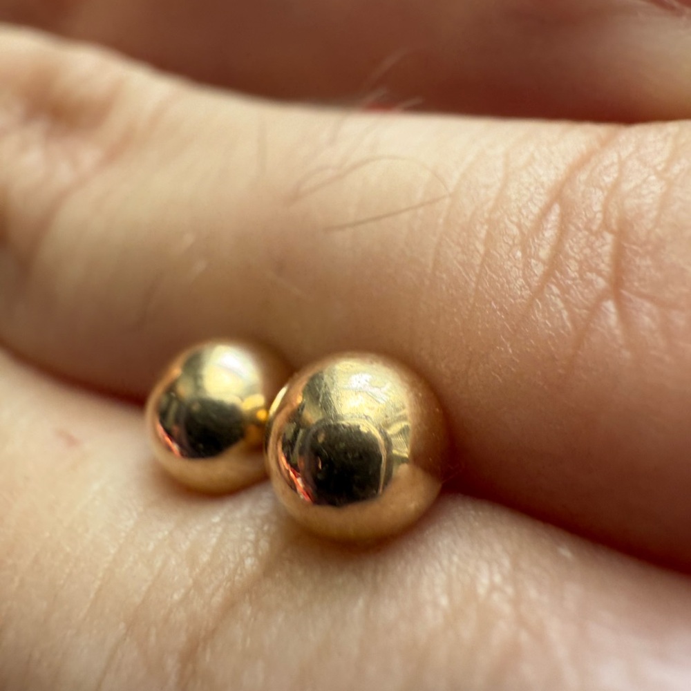 Vintage 14K Marked Stamped Yellow Gold Jewelry Ball Bead Stud Earrings + Backs - Picture 13 of 15
